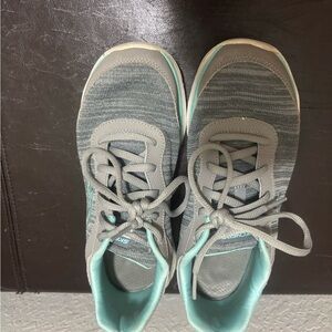 Skechers Women's Gray and Teal Sneakers